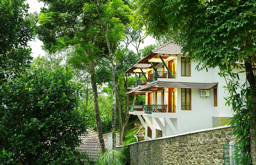 individual cottages thekkady