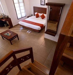 premium ultra luxury resort in thekkady