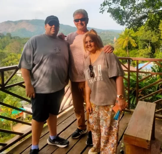 thekkady luxury resorts 